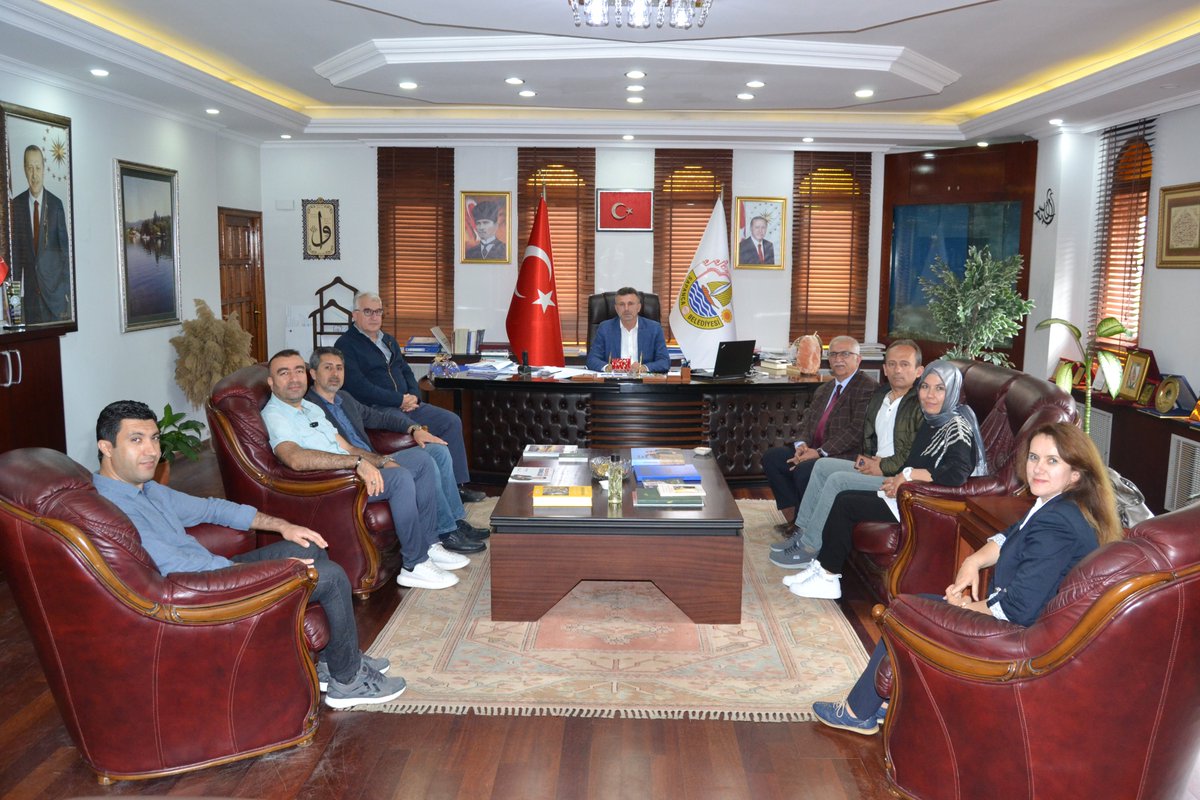 Tubitak 4007 kapsamında destek almaya hak kazanan “Her Yerde Bilim: Sapanca’dan Osmaniye’ye Bilim Köprüsü” etkinliğinde görev alan öğretmenleri makamımızda ağırladık. Öğretmenlerimize emek ve gayretleri için teşekkür ediyorum.