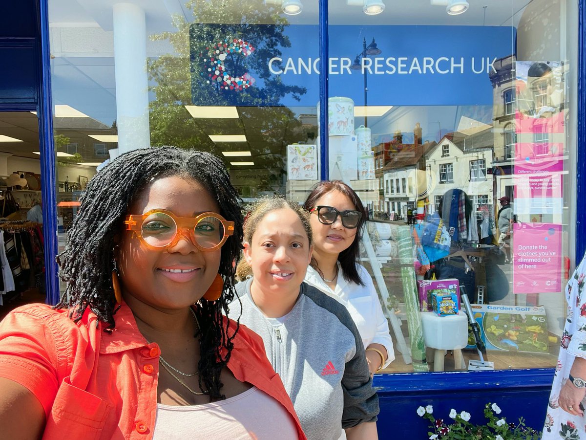 Poonamgrg1912's tweet photo. Smoking causes ~150 cases of cancer every day in the UK. 

As a @CR_UK Ambassador for Basingstoke, Hampshire I am proud to support our petition
for 📈 stop smoking support.
@MariaMillerUK will you visit your nearest shop to show your support?

https://t.co/oKIuNoMaOJ https://t.co/K2SVSsKcd6