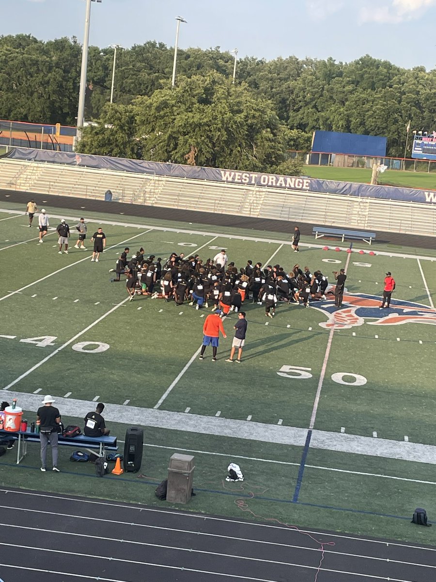 Hayden2Dekle's tweet photo. Thanks @CoachHallUNCP for the opportunity to participate at your camp yesterday. I had a great time! #collegefootball #Recruiting #football #kowboyfootball @Coach_JWheeler @UNCP_Football @CoachGerb52 @harrisBcoachin @Kowboy_Football @PrepRedzoneFL https://t.co/MwI8FwRogl