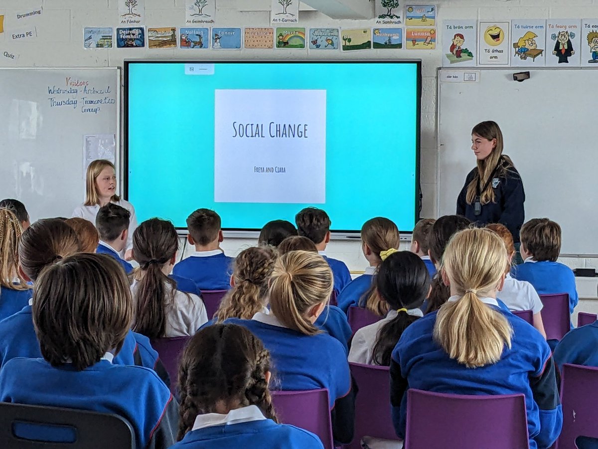 Gnmgreenteam's tweet photo. Environmentalists from @ArdscoilNaMara  @growgardeners visiting 5th &amp; 6th today. Great engagement as they outlined various sustainability projects underway. They generously came to visit on the first day of their summer holidays! @IrishSchSusty #smallchangesmakeabigdifference https://t.co/kyiCxmw8QJ