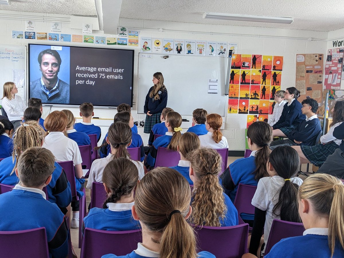 Gnmgreenteam's tweet photo. Environmentalists from @ArdscoilNaMara  @growgardeners visiting 5th &amp; 6th today. Great engagement as they outlined various sustainability projects underway. They generously came to visit on the first day of their summer holidays! @IrishSchSusty #smallchangesmakeabigdifference https://t.co/kyiCxmw8QJ