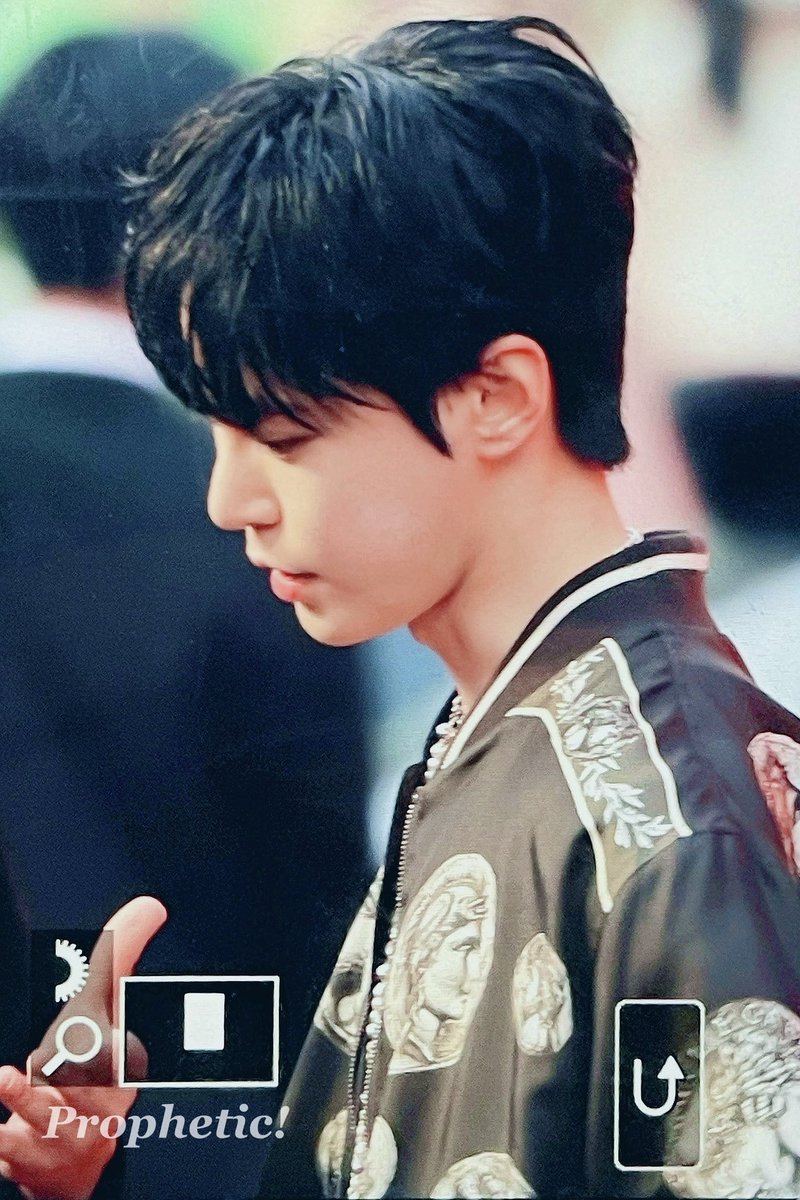 Prophetic0201's tweet photo. 230531 D&amp;G
[PREVIEW]
#NCT #NCT127 
#DOYOUNG #도영 https://t.co/gbmPUdLEwJ
