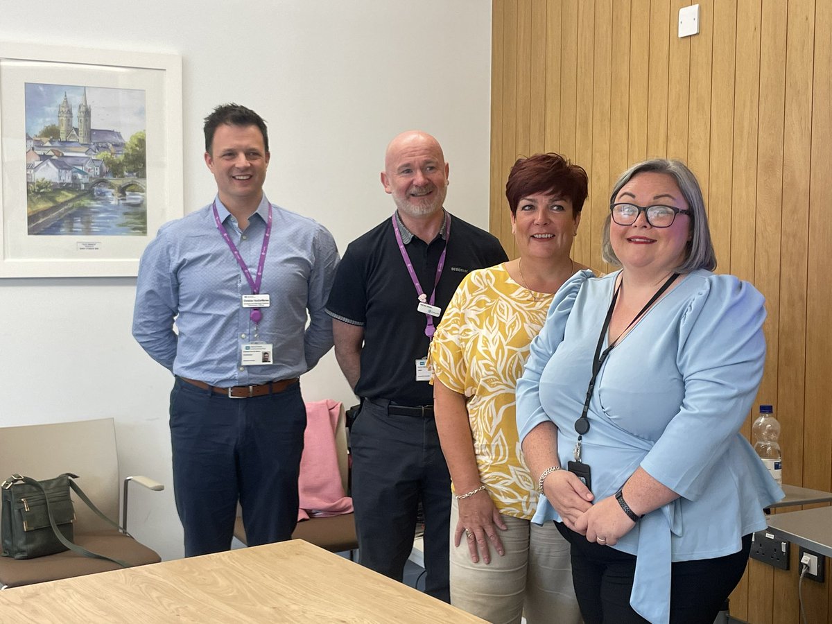 #encompassNI <a href="/westerntrust/">westerntrust</a> encompass team getting stronger &amp; spreading the news on what's happening with encompass &amp; how to get involved <a href="/joanbyersmcd/">Joan McDaid</a> GarrettMartin, Christian VanDerMerwe &amp; encompass PMO team. #teamwork