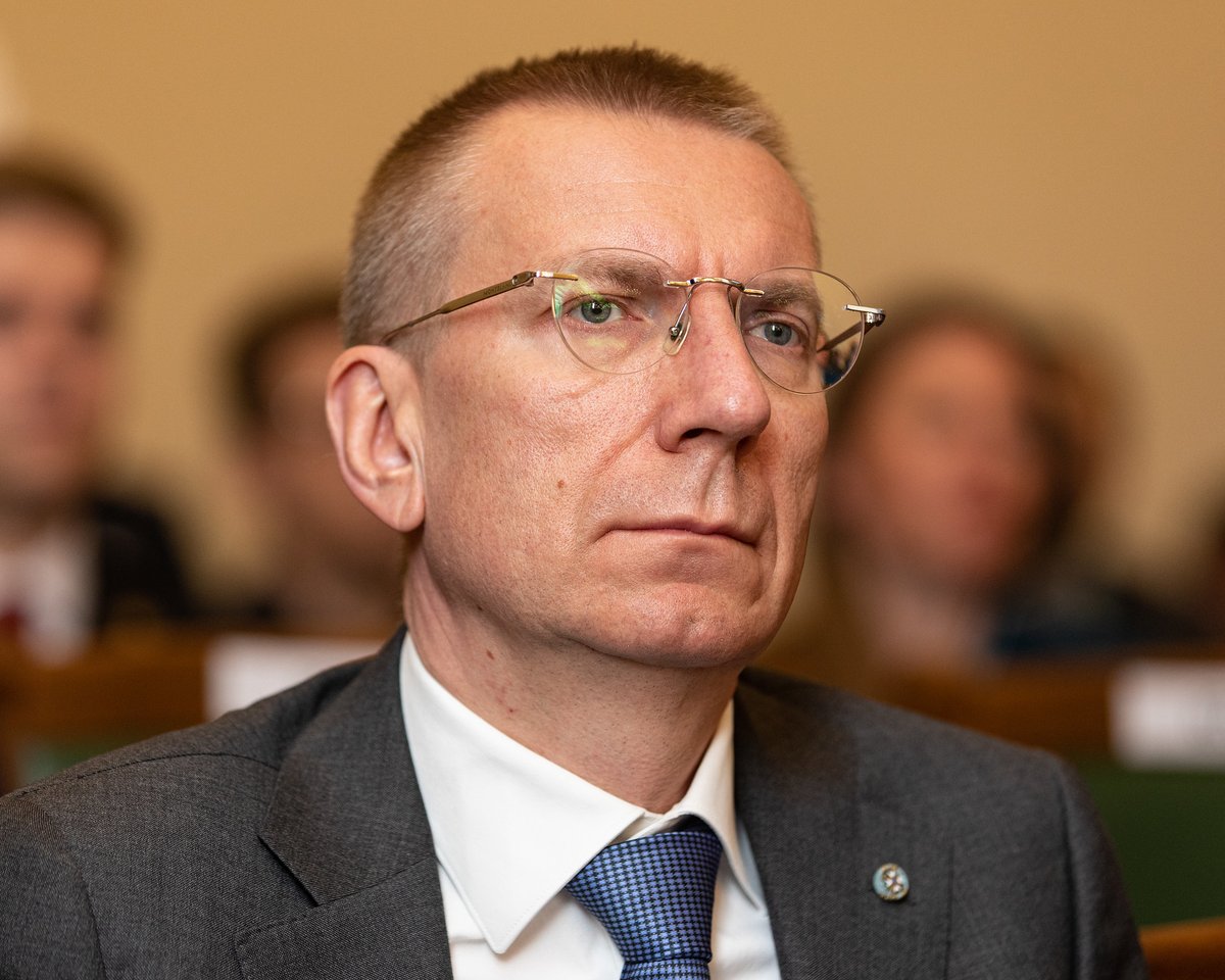 Saeimas ziņas tweet media