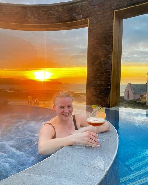The gorgeous weather we have been enjoying provides the perfect back drop for a sunset swim in The Aqua Club.

Double the treat by choosing our Dip &amp; Dine experience which includes a drink with your swim before a two-course meal in The Deck.

More here - bit.ly/3oCh30w