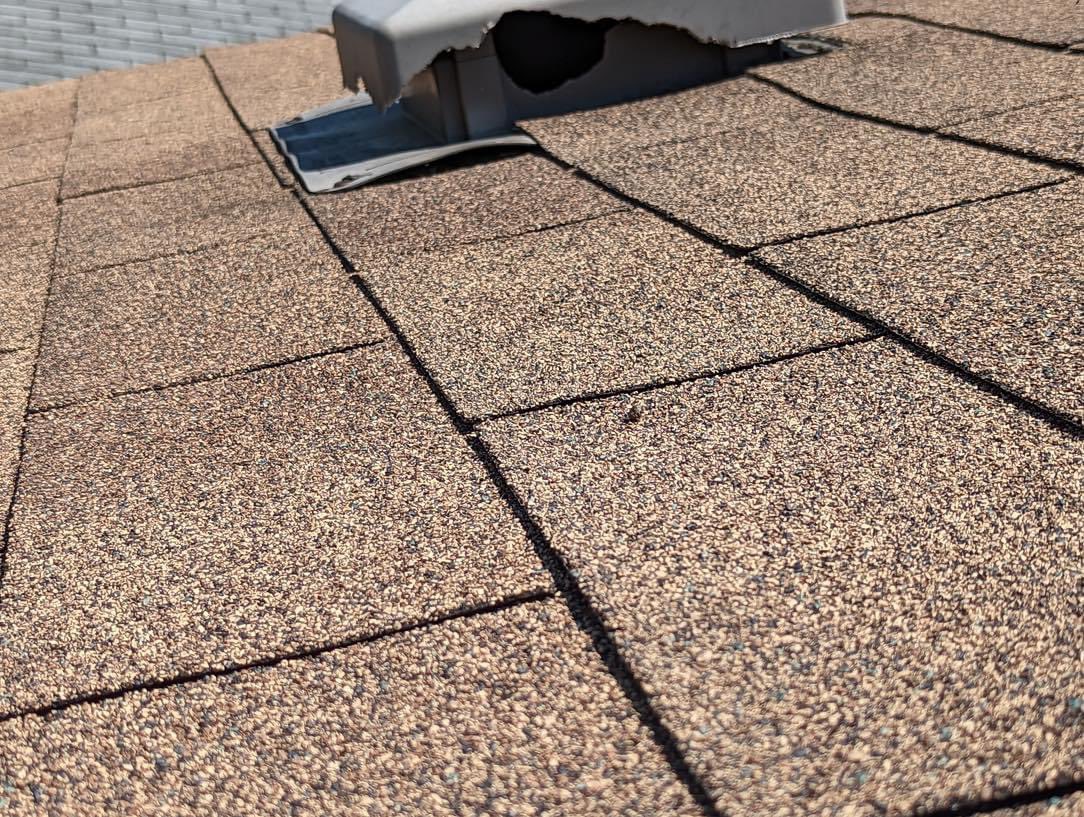 SleepEasyPC's tweet photo. 🐿️ We visited a client that had damage from the eastern grey squirrel. 

The roof vent was covered with a roof vent cover and one way door attached. This will prevent the squirrel from returning. 
#Guelph #GuelphPestControl #HomeInspections #Home #Mice #SquirrelDamage https://t.co/kfuQzMWExU