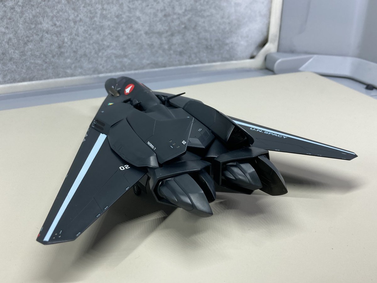 ANCIENT23330851's tweet photo. #マクロスモデラーズ応募
VF-17D ガムリン・木崎機

wave VF-171EXを使用
キットと形状の違うところはプラ材のスクラッチで形状変更、キャノピーはレジン+UVクリアパテで作製しました。

ステルス機ならではの無骨でカッコ良い機体です。 https://t.co/Aw4gGkdndZ