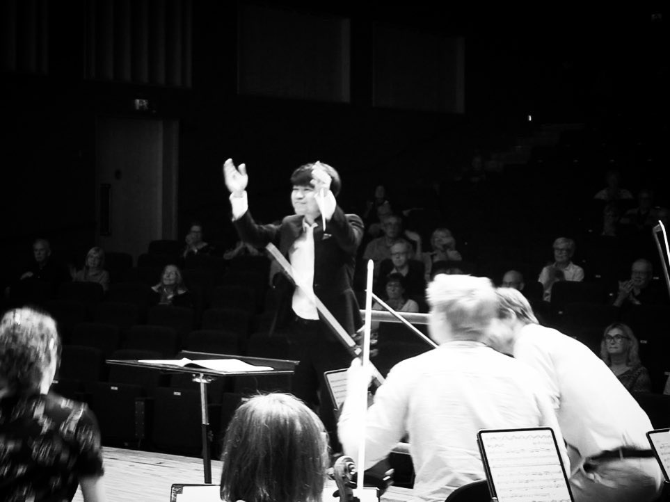 jasonbae1029's tweet photo. Beethoven, Mozart and Delibes with Emma Österberg Marta Cecilia Saelöen, Minna Tägil, Céline Dewrée and Västerås Sinfonietta. (26 May 2023) https://t.co/IoIbwZMmxn