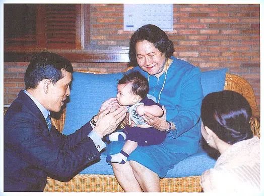 huang_huixian tweet picture