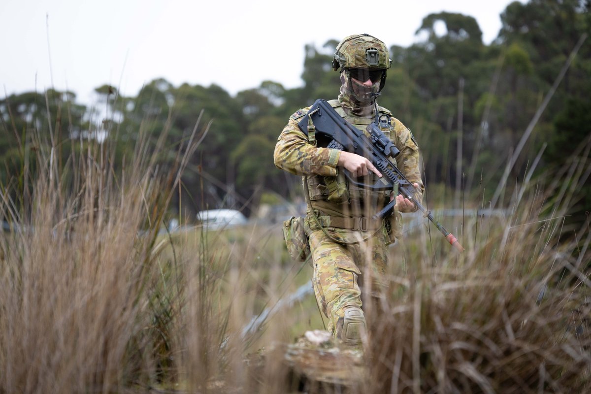 Exercise Abel Dieman provides #AusArmy soldiers with the opportunity to practice the types of tasks applicable in domestic and regional security operations following an ADF Call-Out under provisions for Defence Force Aid to the Civil Authority. <2/2> #YourADF