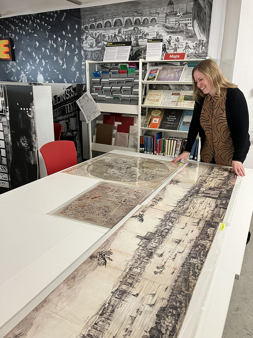 TheLdnArchives's tweet photo. Steph, a member of our Public Services Team, has three centuries of maps out in the Mediatheque area. Find out more about our map collections and resources on the LMA website> https://t.co/OuUOMtJUwH
#Maps #MeetTheTeam #MappingLondon https://t.co/954YAPNMM2