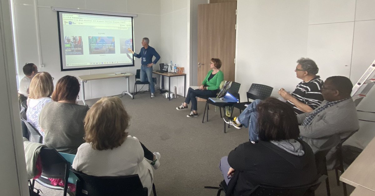 #clubsenior les conseillers du pôle emploi de La Madeleine se mobilisent pour accompagner les seniors dans leurs techniques et stratégies de recherche d’emploi <a href="/fablelong/">Fabienne Lelong</a>