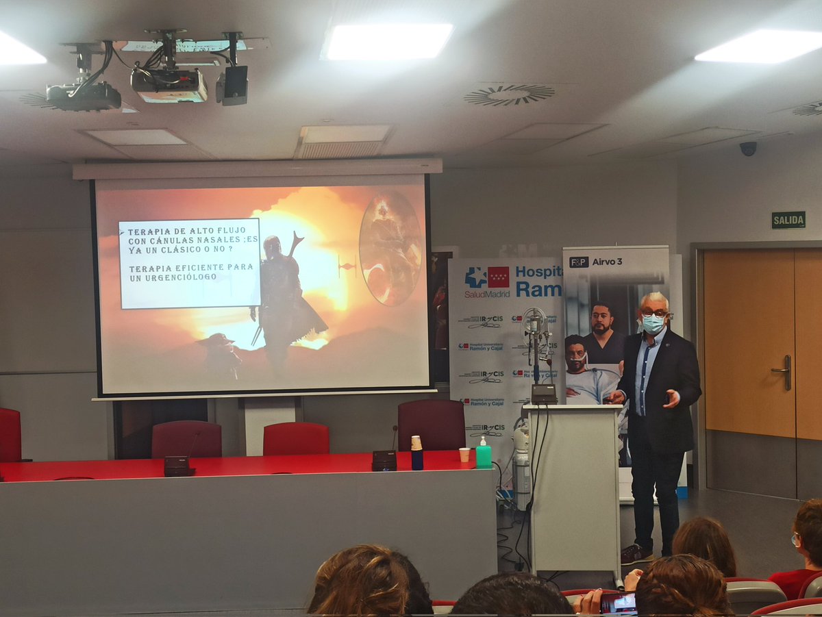 Seminario de alto flujo en unidades de urgencias, coordinado por la Dra. Yolanda Aranda y con la excelente participación del Dr. José Manuel Carratalá
#EspecialidadUrgenciasYA 
#EspecialidadMUE
#orgullodeurgenciologo
@sdiazlobato
<a href="/YolandaAG3/">Yolanda AG</a>