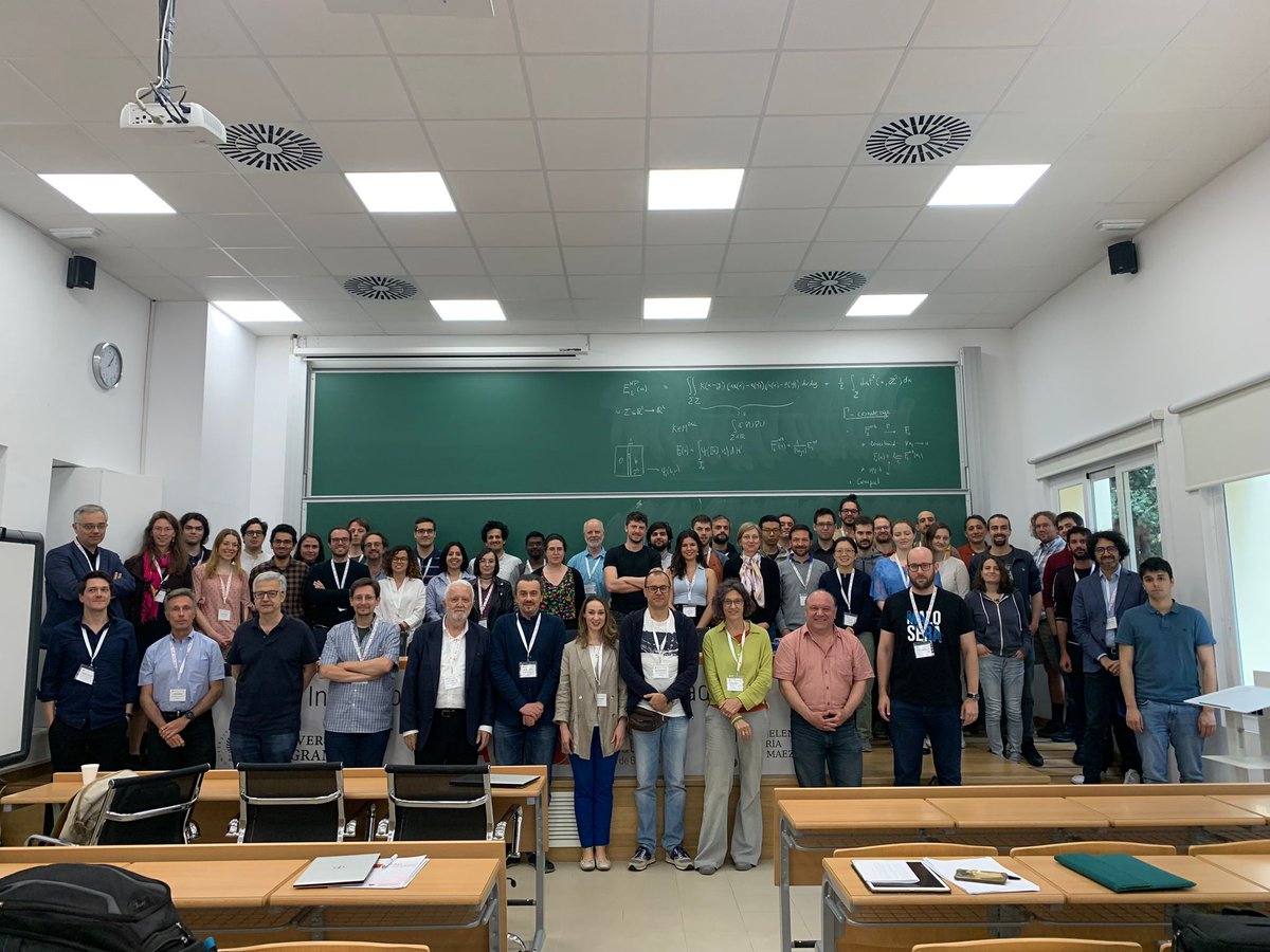 IMAG_UGR's tweet photo. 📸This week (May 21-26) at @IMAG_UGR : "NONLINEAR DIFFUSION AND NONLOCAL INTERACTION MODELS – ENTROPIES, COMPLEXITY, AND MULTI-SCALE STRUCTURES" @BIRS_Math https://t.co/3pcacS3xRN