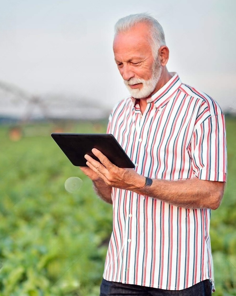 Boost your agricultural productivity with IrWise's precision irrigation technology. Optimize water distribution, enhance crop yield, and cultivate a sustainable future. 🌾💧 #IrWise #PrecisionIrrigation #SustainableFarming