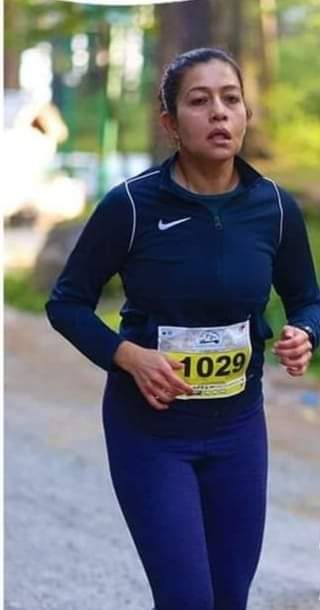 AvnyLavasa (IAS) DC Jammu was the fastest finisher of Patnitop Marathon, held on 28th May in 10 kms category across all age groups.
She is an inspiration for all  and has set some serious fitness goals for everyone.
Fitness lesson from dedicated officer
🇮🇳🇮🇳👌👍✌️♥️
@AvnyLavasa