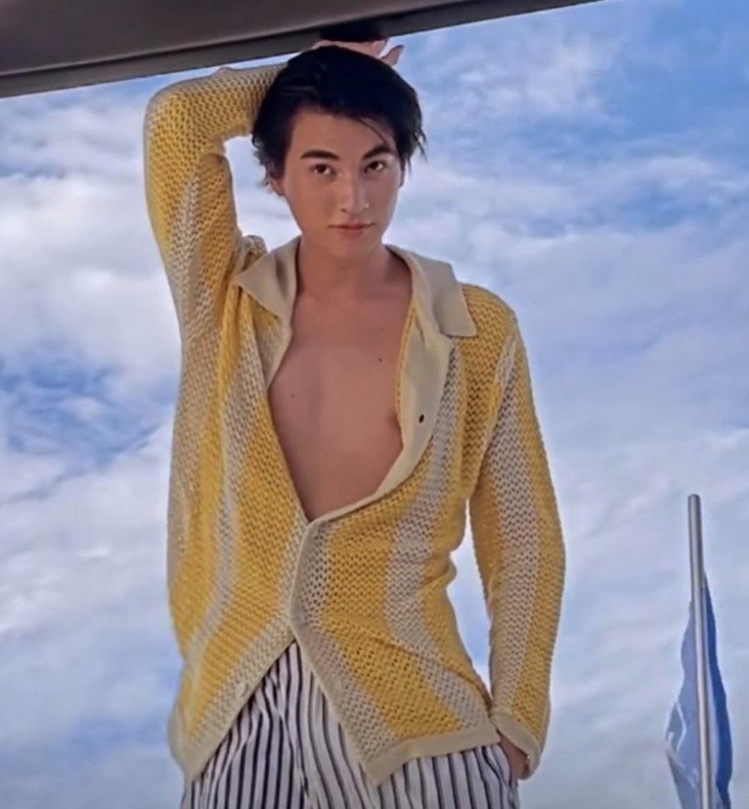 555555555555555555555555🌚😏ไม่พูดเยอะล่ะ...ให้ภาพมันเล่าเรื่องเองเนอะ เพราะในหัวมันมีเป็นพันๆเรื่องเลย 
มิวกลัฟ=หวานใจ🌞🌻
Cr for pic
#หวานใจมิวกลัฟ