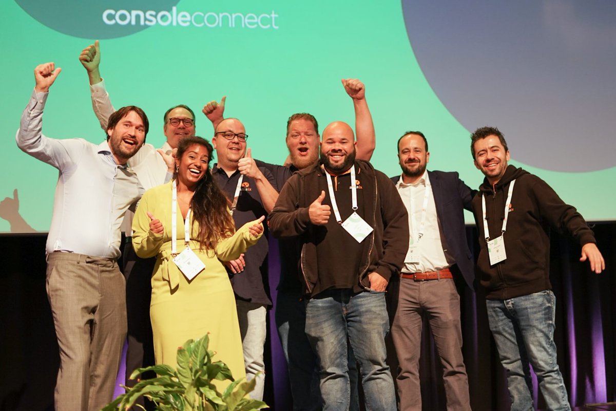 AMS_IX's tweet image. #MOREIP 2023 is about to start! #TeamAMSIX ready to welcome our guests! To see what is on the agenda today, visit ow.ly/j0qx50OApnP #peering #interconnection