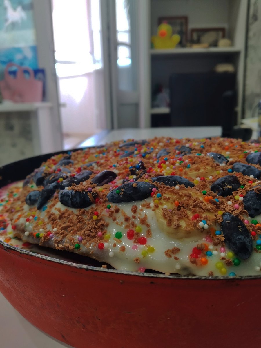 Bonnie11118's tweet photo. смотрите какой я тортик сделал папе на день рождения 🥺🤲🎂 https://t.co/hxke2DHnum