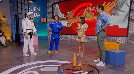 2ª mejor cuota de todo el año para <a href="/quenandaai_TVG/">Quen Anda Aí? TVG</a> al liderar su franja de emisión con un 16% de cuota, 82.000 espectadores y sumar 216.000 contactos únicos

 Mejora en un 13.3% la cuota de <a href="/TVGalicia/">TVG</a> 

ENHORABUENA!

#QueVivaLaTele #Audiencias