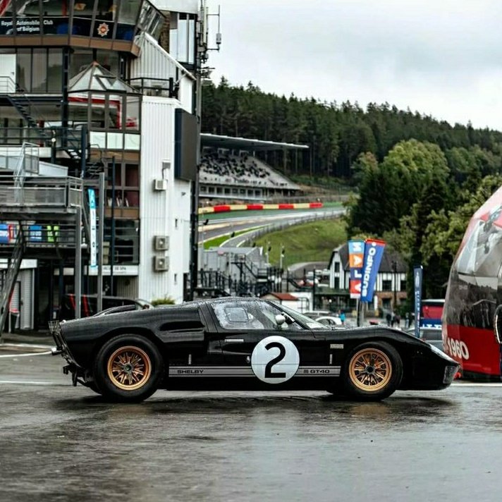 GT40

#Ford #fordgt40 #Automotive #v8 #racecars