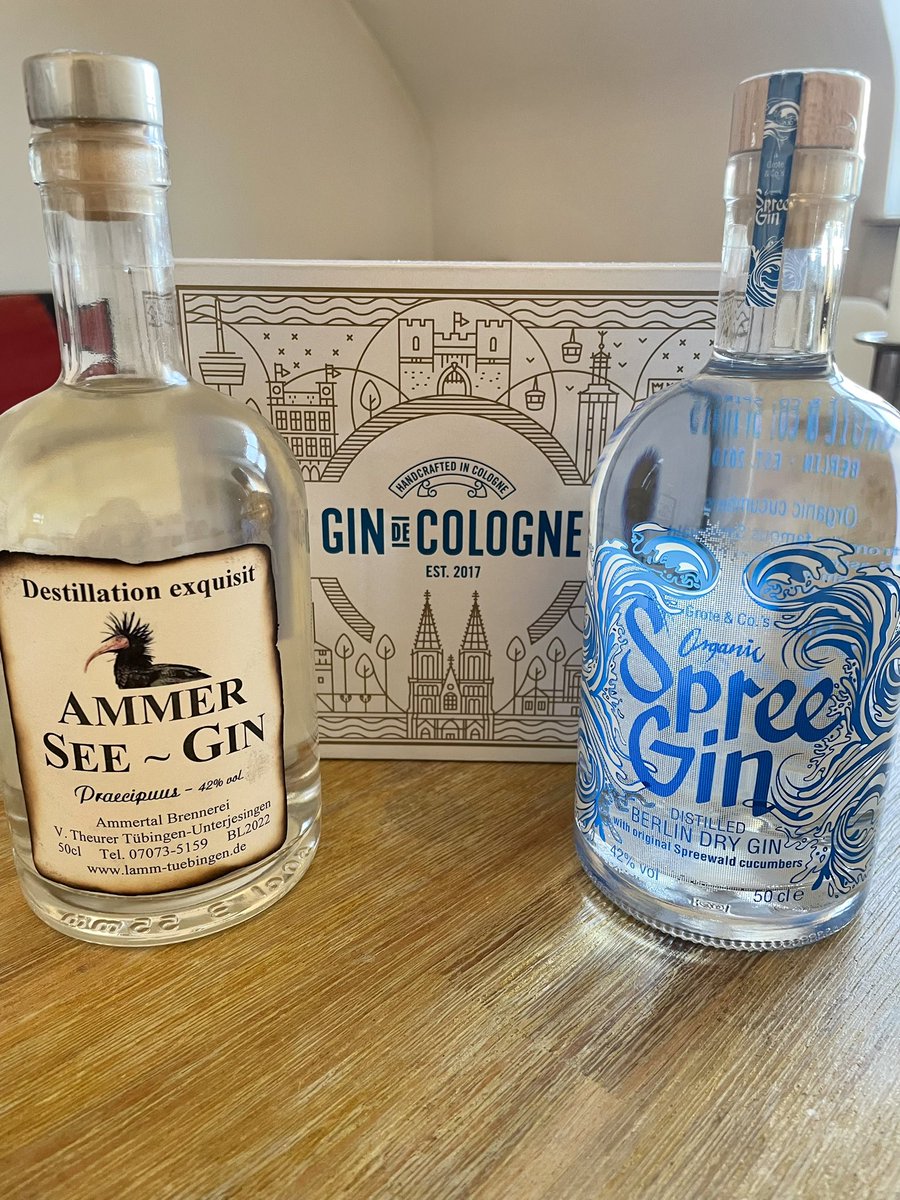 Die letzte <a href="/privacyring/">Privacy Ring</a> Konferenz hatte ihren tieferen Sinn 😉 

Herzlichen Dank an Berlin @annacardillo_ , Köln <a href="/Ra_Koellner/">Raphael Koellner #Copilot</a> und Tübingen Sebastian Brüggemann! 😘

#gintausch