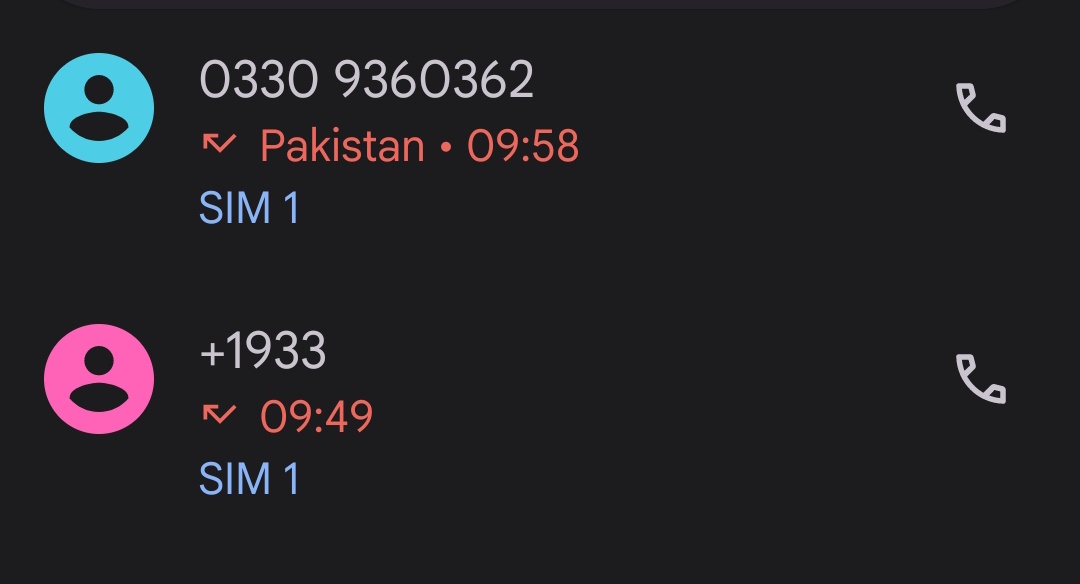 hinasafi's tweet image. Hello!!
Falani baat kar rahi hain?

FIA cyber crime se baat kar raha hon. Aapka (Bank) account aur card block kiya jaraha hai. Aapko btanay k liaye call ki hai. 

Cybercrime ka BANK ACCOUNT se kiya taaluq hai? Don&apos;t panic people. Stay alert. 
#ScamAlert #PublicServiceMessage