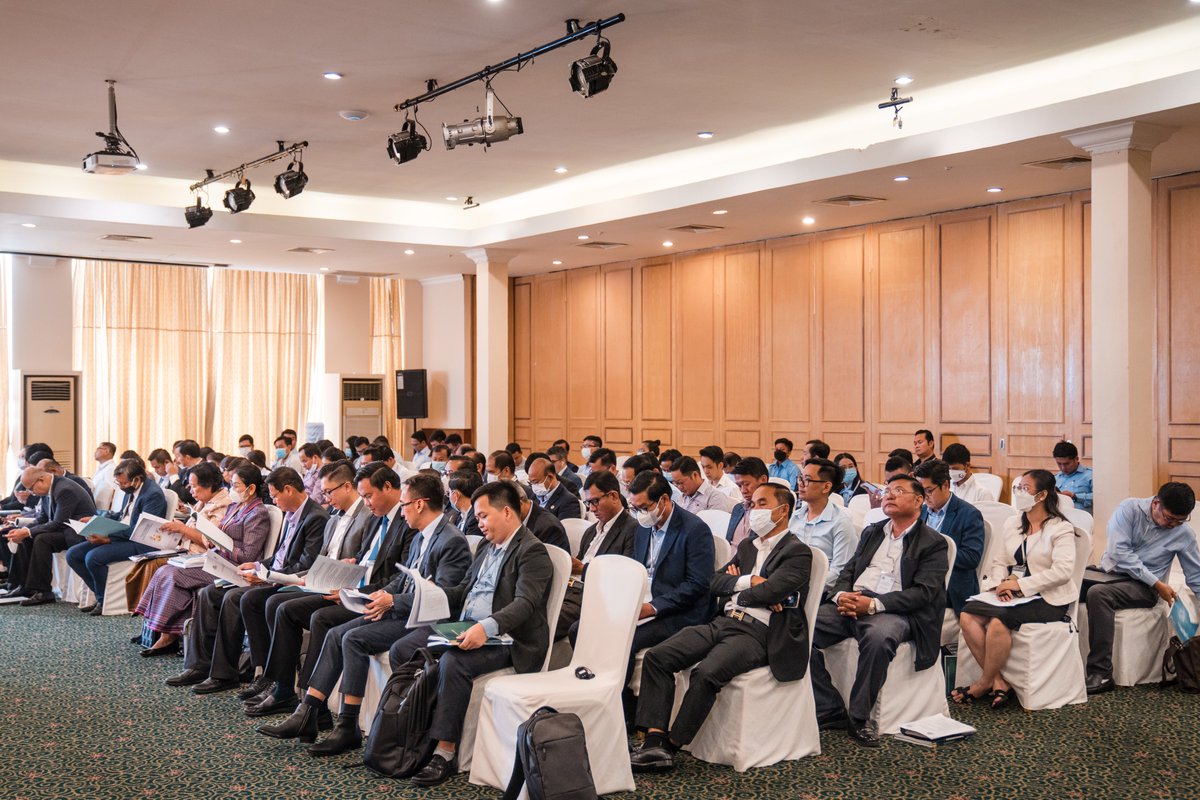 UNCambodia's tweet photo. Validation Workshop for Cambodia's Vulnerability Profile is underway! 🇰🇭 The workshop, led by @UNCTAD and Cambodia’s Ministry of Planning, aims to identify key vulnerabilities and develop a national roadmap for #LDC graduation. https://t.co/rRHgKsN5it