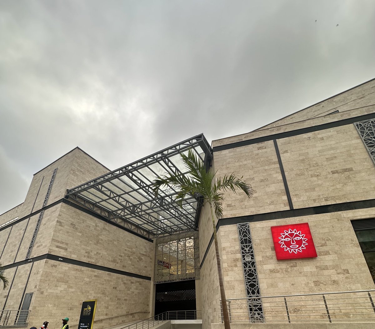 Asmali77's tweet image. The new @javahouseafrica at #BBSMall, Eastleigh.