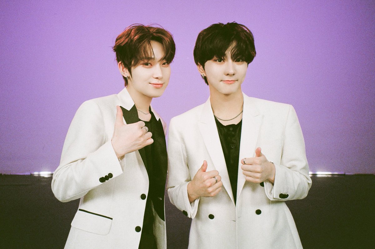M2MPD's tweet photo. 필름카메라로 기록한 5월의 추억📸 6월에도 쭈욱 엠투와 함께해요❣ #5월의엠투 #M2film #릴레이댄스 #ENHYPEN #엔하이픈 @ENHYPEN https://t.co/8tgnKYUdZ1