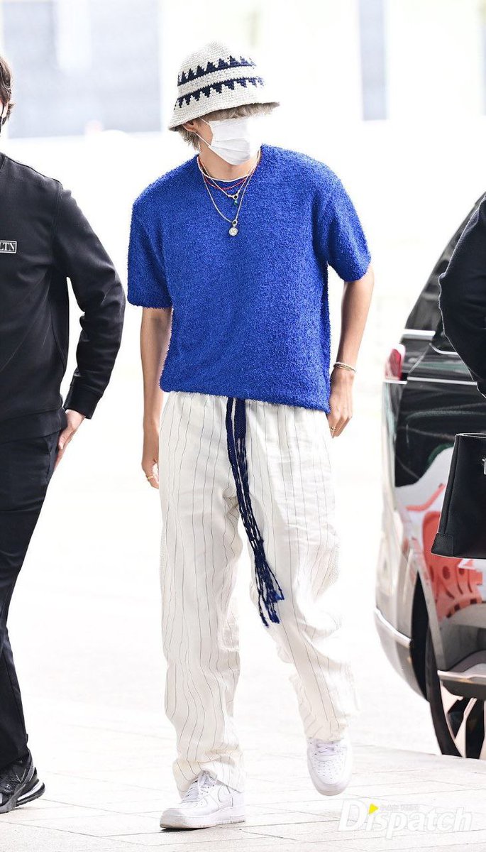 ceecha683248's tweet photo. Safe Flight Taehyung ✈️✈️
#방탄소년단
#Taehyung
#onpic #pkar69
Link Gacor : https://t.co/RazLw8Hyq6 https://t.co/jQtWXBeIrZ