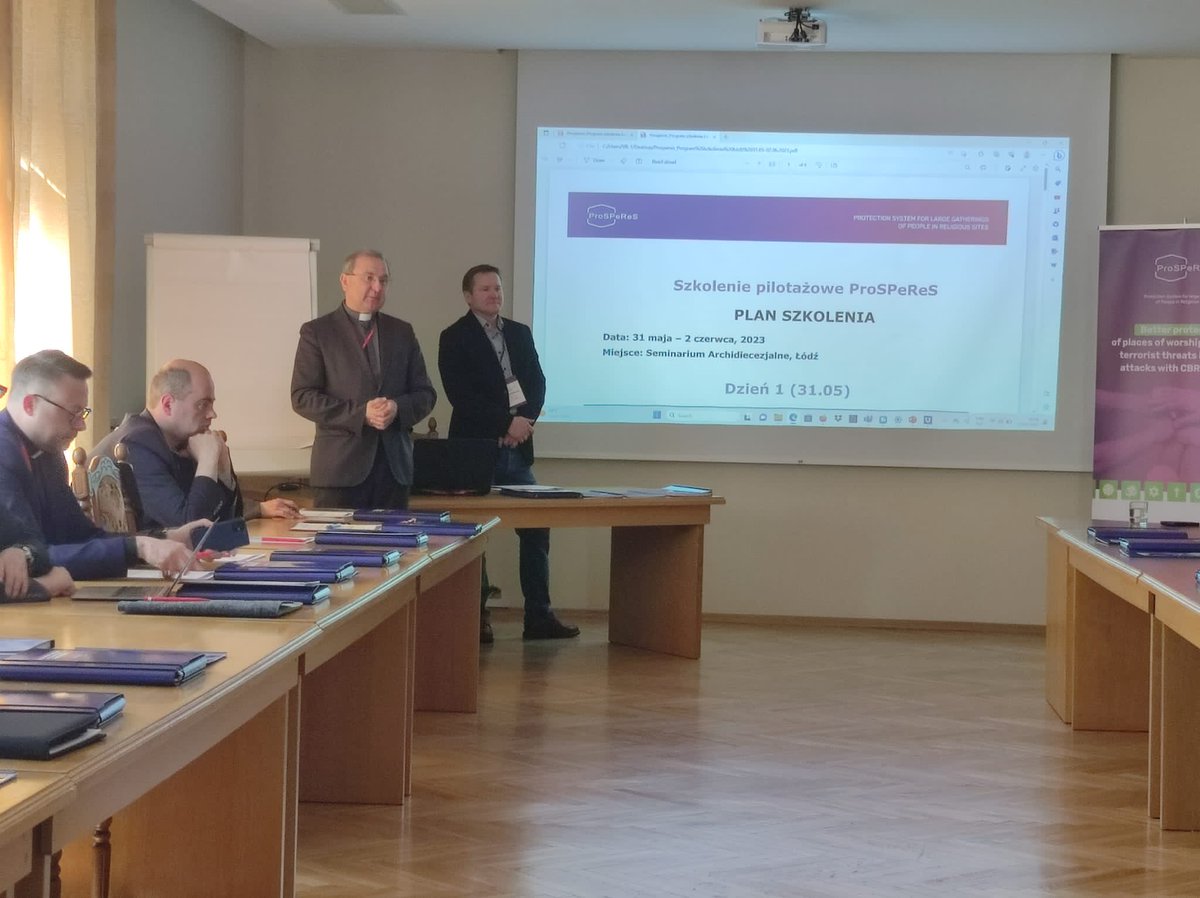 ProSPeReS1's tweet image. Pilot training of the ProSPeReS project has begun. From May 31, 2023 - June 2, 2023, a training course is being held at the Seminary of the Archdiocese of Lodz, which will present the solutions developed in the field of improving the security of the faithful.
