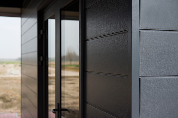 Blog: Veelzijdige gevelbekleding

Het is belangrijk dat gevelbekleding onderhoudsarm en duurzaam is, maar vooral ook dat die mooi en passend is bij de stijl van de woning. Keralit voldoet aan al deze eisen. 

ow.ly/XREu50OAqtS

#Keralit