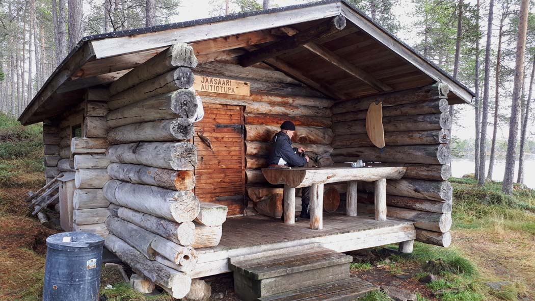 To serve hikers in Finland, there are more than 500 huts, most of which are located in northern Finland’s vast national parks and designated wilderness areas: finland.fi/life-society/i… Learn more about Finland's 41 national parks: discoveringfinland.com/nature-attract…