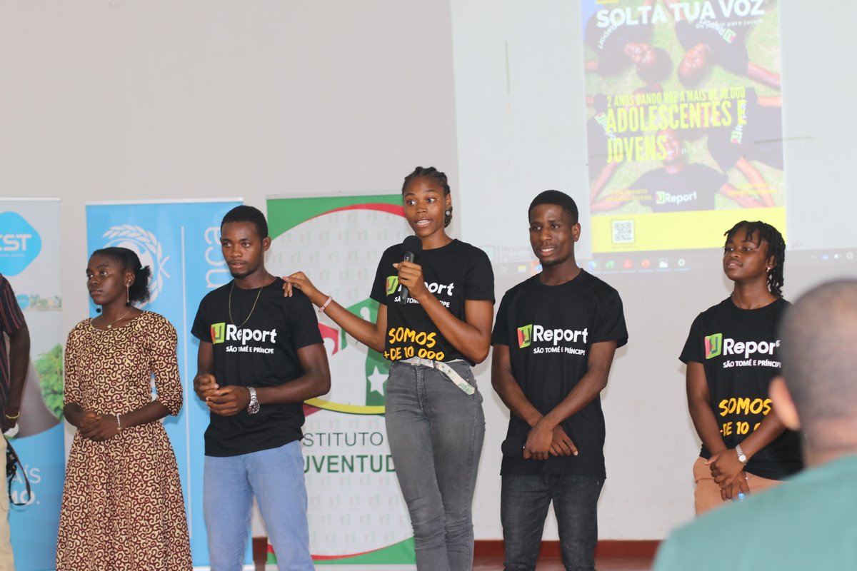 UNICEFSTP's tweet photo. 2 years giving voice to over 10,000 young people and teenagers", the U-Report STP 🇸🇹 celebrated 2 years of existence with the launch of the digital magazine SOLTA A TUA VOZ, a 💯% youth magazine, made by young people for young people.
#ureportstp #ureportglobal https://t.co/1Aj8ZAKt7N