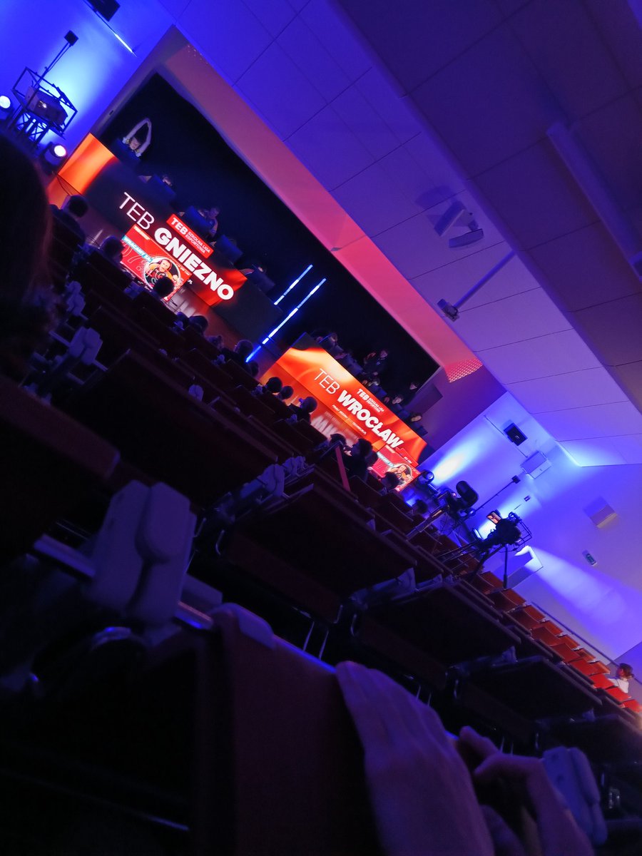 ANeraX (@anerax_) on Twitter photo Jesteśmy z klasą na finałach ligi TEB na BB Edu Games!
Fajnie to wygląda, hostem jest <a href="/WasikMichu/">Michał "Wasiu" Wasik</a>, a komentują <a href="/LukaszPozyczek/">Łukasz Pożyczek</a> oraz <a href="/Pomstof/">Michał 'MostoW' Mostowiec</a> 😎
Aż szkoda że to my tam nie siedzimy ale jest motywacja na przyszły rok.. Jesteśmy z klasą na finałach ligi TEB na BB Edu Games!
Fajnie to wygląda, hostem jest <a href="/WasikMichu/">Michał "Wasiu" Wasik</a>, a komentują <a href="/LukaszPozyczek/">Łukasz Pożyczek</a> oraz <a href="/Pomstof/">Michał 'MostoW' Mostowiec</a> 😎
Aż szkoda że to my tam nie siedzimy ale jest motywacja na przyszły rok..