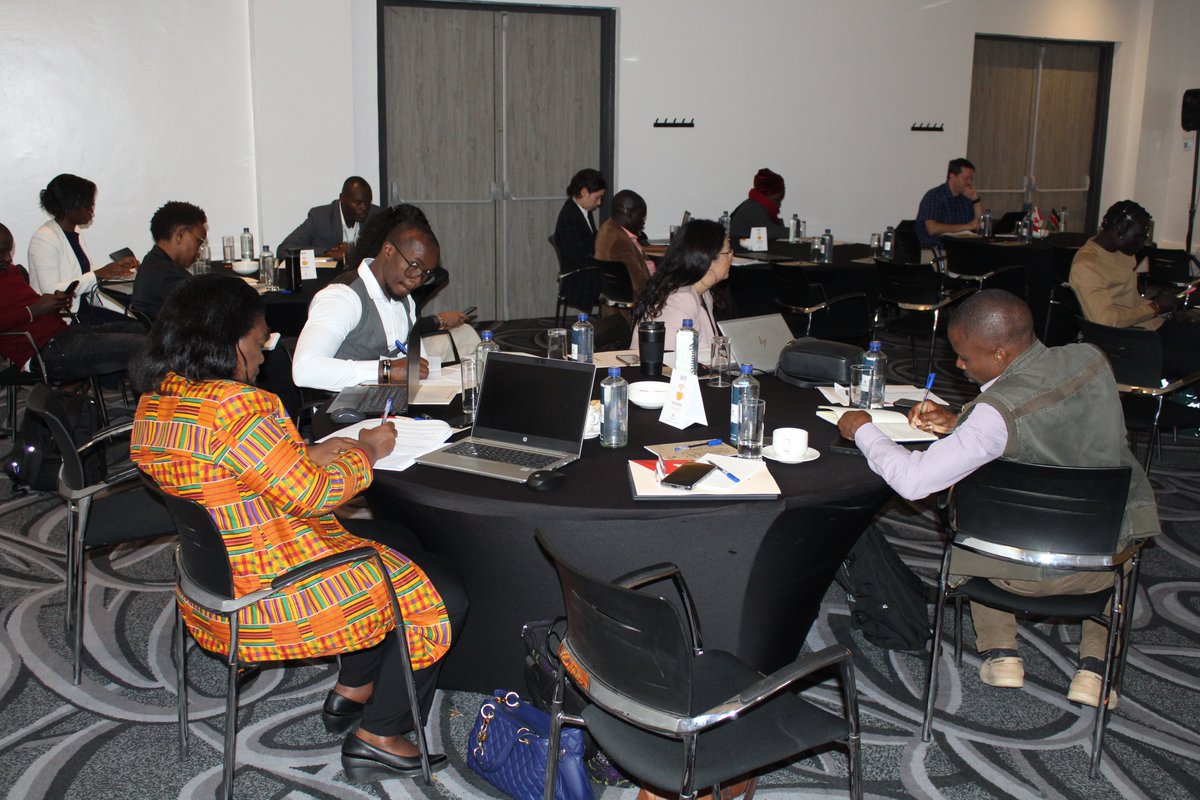 CanHCKenya's tweet photo. Today we’re excited to hear #RefugeeYouth voices on Canada’s #YouthManifesto as well as reflect on policies relevant to refugee youth #Education, #Training and #Employment.
#TogetherForLearning = #LeaveNoOnBehind https://t.co/LH7ji7u9Jy