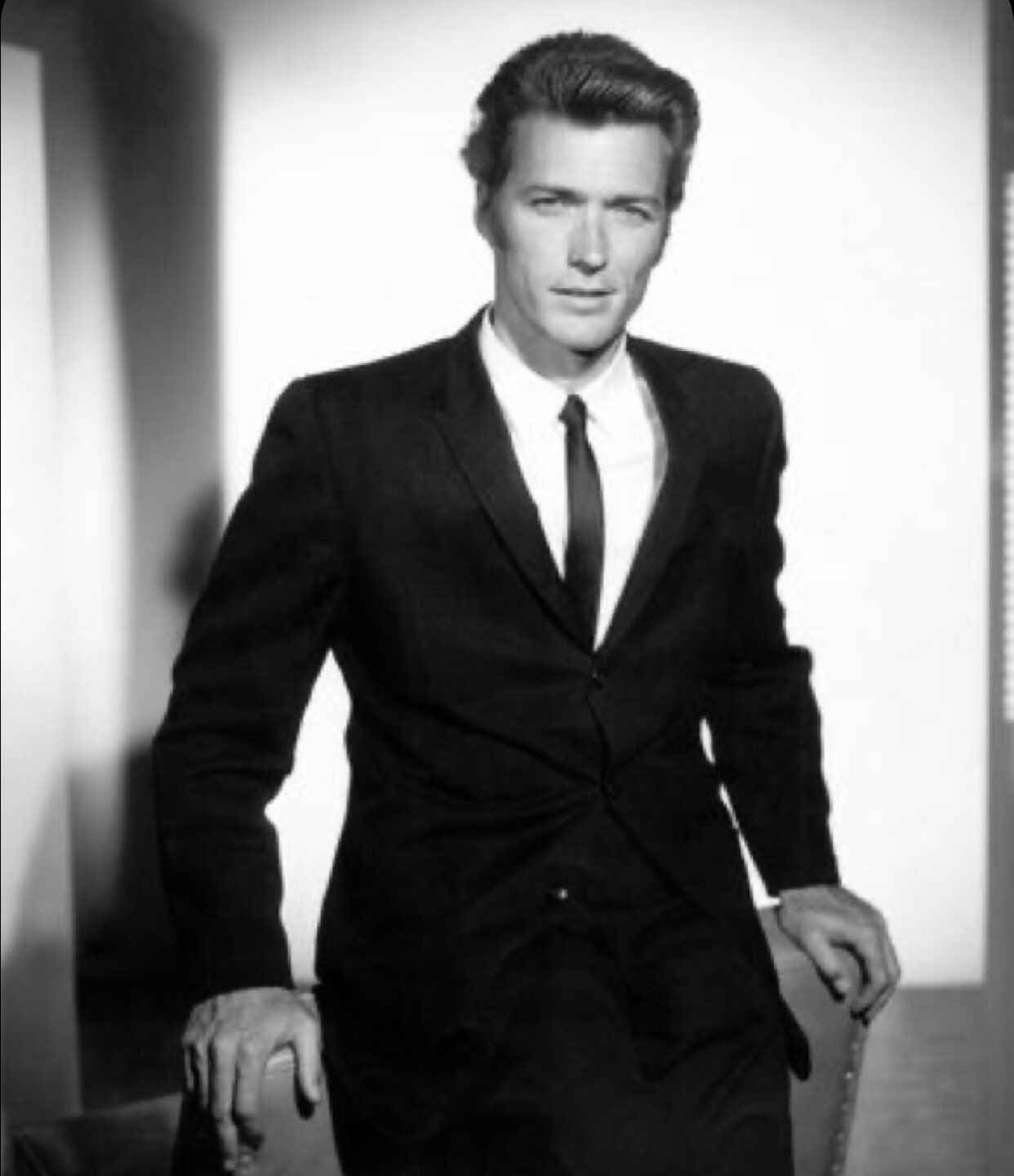 Clint Eastwood ko czy dzisiaj 93 lata.
Aktor, re yser, wielka posta  Happy Birthday! 