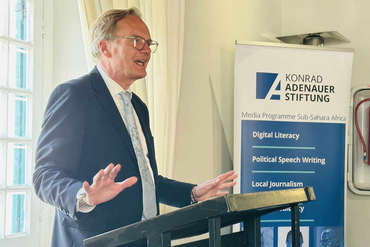 Jean-Luc Mootoosamy tweet media