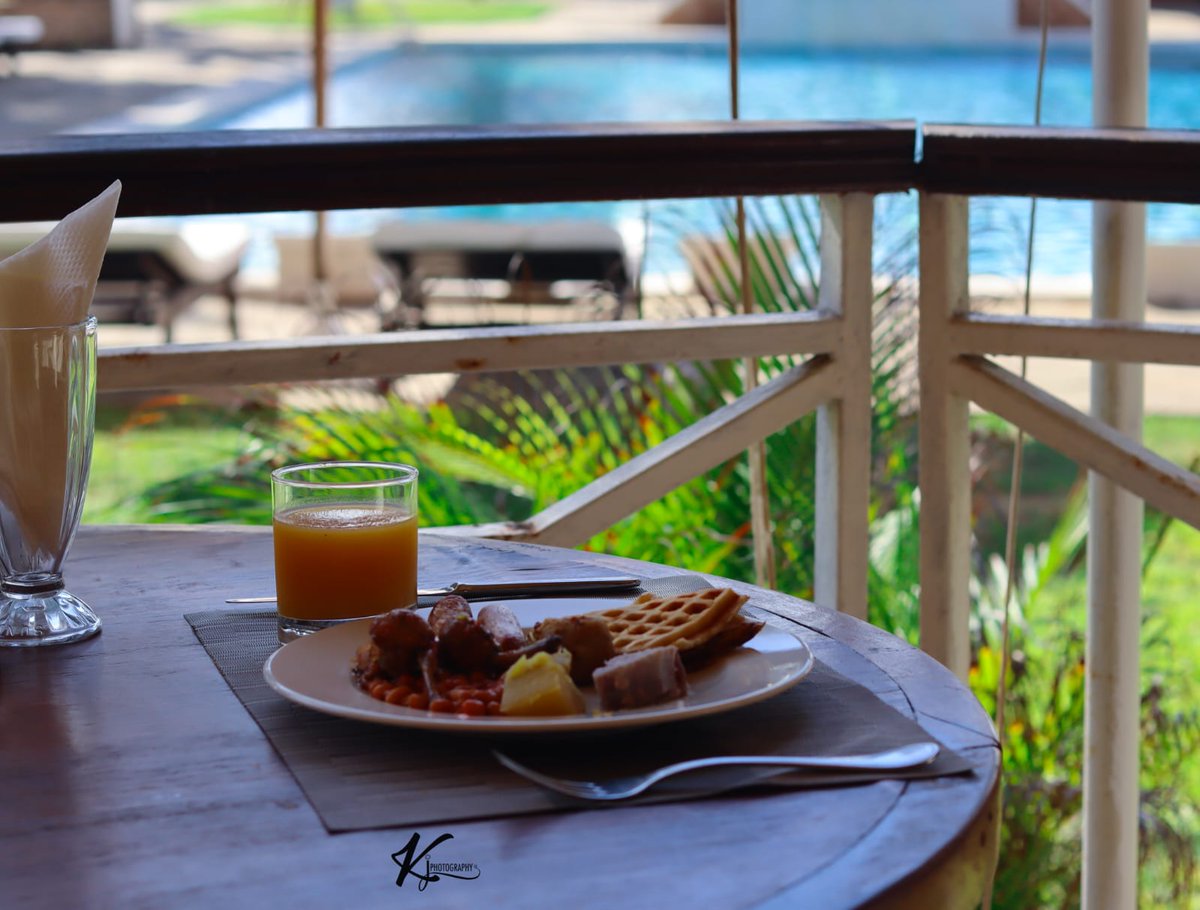 Checking in for the Madaraka Holiday mini vacay.🌞🌊🍝

Call 0705204590 and book your suite.

#madarakaday #weekend #holiday #malindi #watamu #diani #mombasa #wednesdaywisdom #travel #resort #hotel #checkin #reception #hotelroom #beach #ocean #luxury #vacation #dubai #suitelife