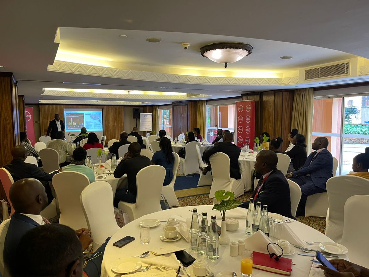 AbsaUganda's tweet photo. Happening now
Financial risk Mgt workshop with a section of our customers  as we delve into the technical aspects on how to manage the currency and interest rate risks in our economy. 
@AbsaUganda is committed to support customers thrive despite the volatile economic conditions. https://t.co/YOxcqB47qi