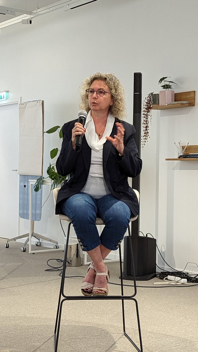Fondation pour la Recherche Médicale (@frm_officiel) on Twitter photo #CancerDuSein : Comment des polluants comme les #bisphénols et les nanoparticules de plastique impactent-ils les glandes mammaires ?
Un projet de recherche porté par Véronique Maguer-Satta,
Directrice de recherche CNRS <a href="/MaguerSattaLab/">Maguer-Satta Lab</a>, soutenu par la FRM grâce à vos dons. #CancerDuSein : Comment des polluants comme les #bisphénols et les nanoparticules de plastique impactent-ils les glandes mammaires ?
Un projet de recherche porté par Véronique Maguer-Satta,
Directrice de recherche CNRS <a href="/MaguerSattaLab/">Maguer-Satta Lab</a>, soutenu par la FRM grâce à vos dons.