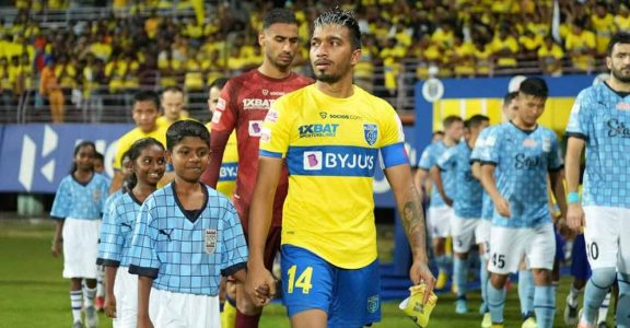 Specially to the amazing fans in the world MANJAPPADA the yellow sea, Thank you for backing me up when I was down and respecting me as a Club captain in the last three years
I can only say in return without any doubt I gave my all to make our dream fulfilled of becoming champions