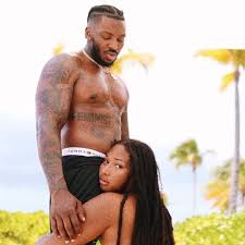 C2thaL2thaIGG's tweet image. yall was callin this "relationship goals" 😂😂😂😂😂😂😂😂😂