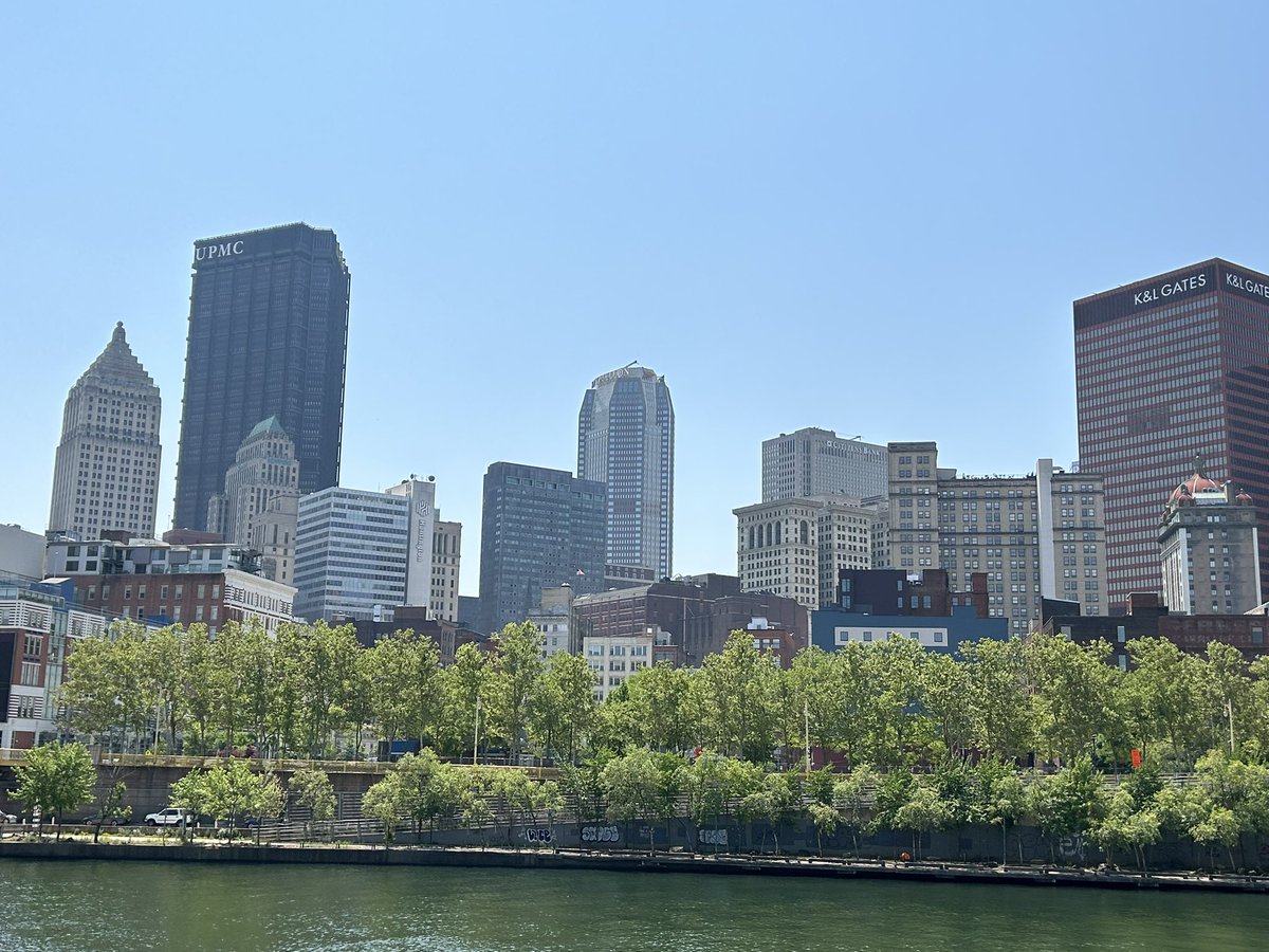 MSenkoski's tweet photo. View from the Monongahela, Allegheny, and Ohio⦠Beautiful City, Gotta Love the Burgh!!! #Pittsburgh #BurghThing https://t.co/epWaGtjZLI