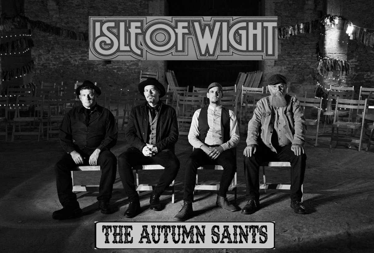 AutumnSaints's tweet photo. Two weeks to go till we play @IsleOfWightFest ! We are on the River Stage Saturday at 7pm after @ArnoCarstens and @GermeinSisters ! So many great bands! See y’all down the front ❤️🙏🤠 #BarclaycardxIOW #IOW2023 #maximumamericana https://t.co/CttS1hxuj4