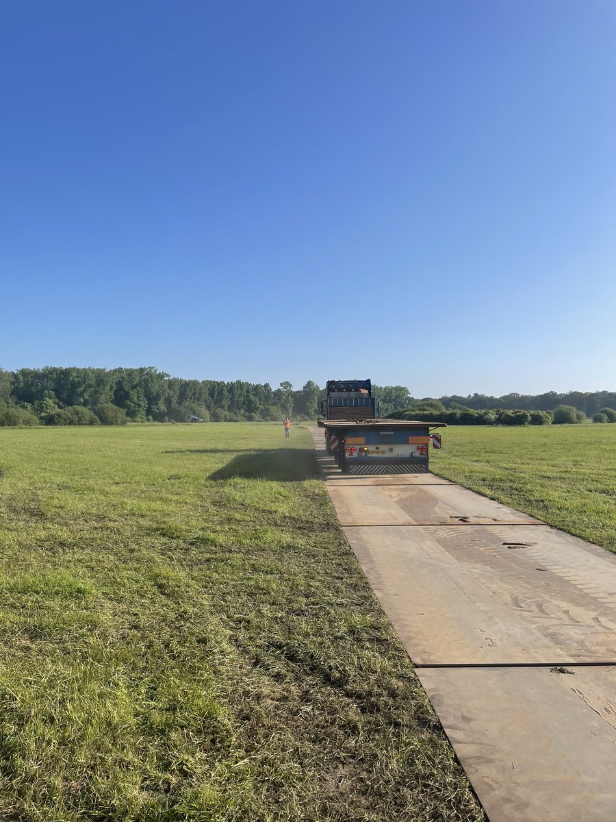 Vandaag de start van project Hoeven/Gagel. Zeker, we maken het nog mooier!@Brab_Landschap <a href="/PloegamBV/">Ploegam BV</a>