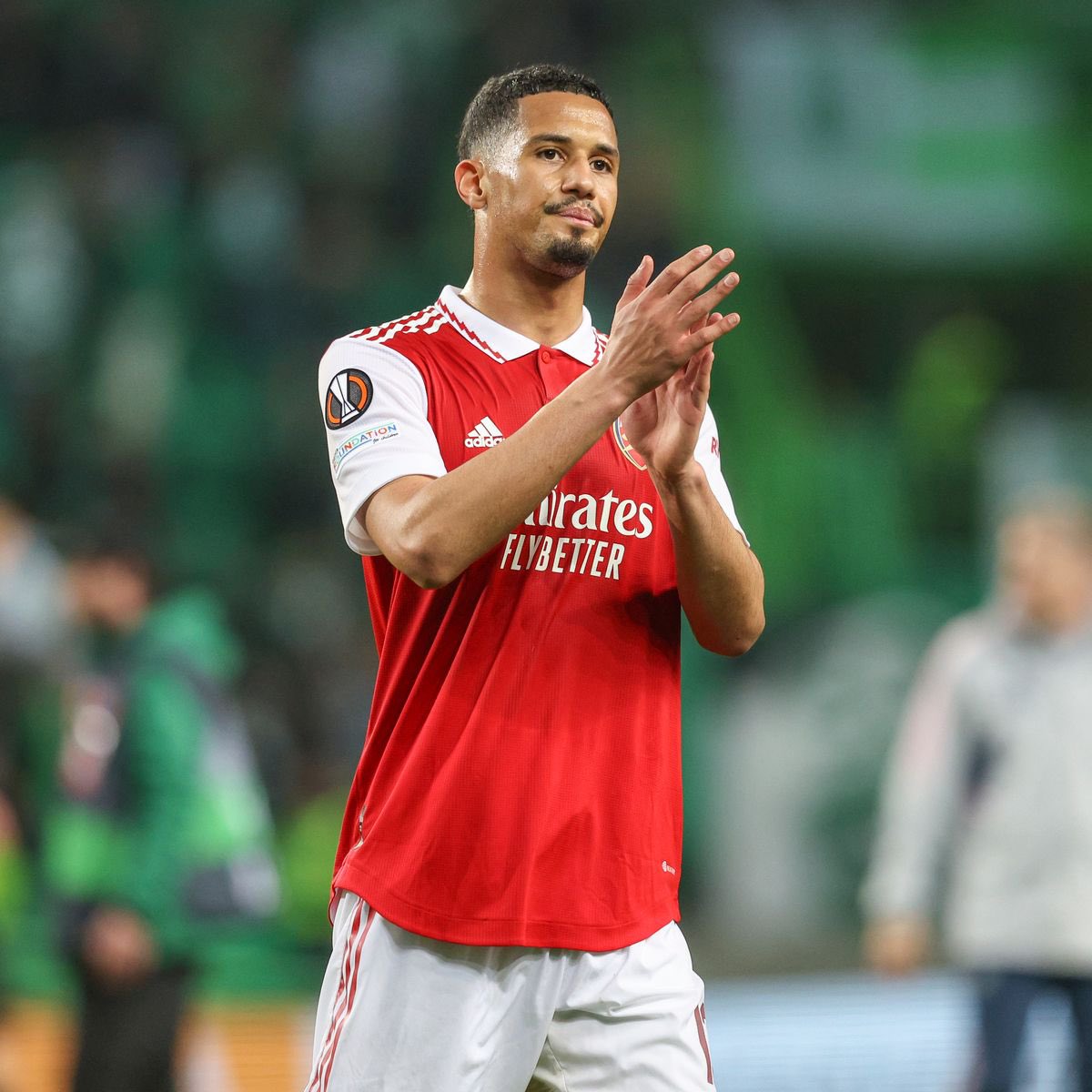 🎙️| @Olly_A_informer 

🗣️From my understanding Arsenal has offered William Saliba around £120,000 p/w contract. Lots of talk about Arsenal having to sell Saliba to PSG are completely FALSE. 

🗣️Bearing in mind Arsenal offered a ‘rotation player’ Eddie Nketiah £100,000 p/w I am…