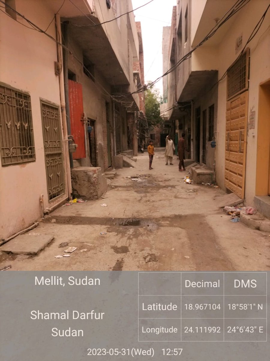 UmairRa98328360's tweet photo. @MahamSh21517151 @lahore_wasa Your complaint has been attended and resolved by WASA Team
If you have any problem related sewerage blockage  in future kindly contact on my this number 03335798268.
Umair raza
SDO WASA
03335798268 https://t.co/T3QLSuyXch