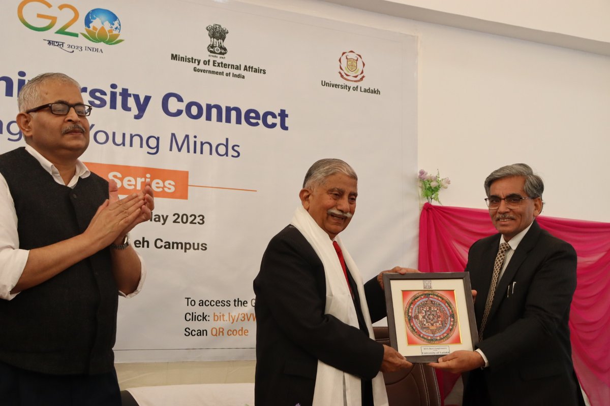 Hon’ble Lt Governor of Ladakh Brig  BD Mishra takes part in the G20 University Connect Lecture Series on 'Engaging Young Minds' hosted by the University of ladakh leh campus.@PMOIndia @amitabh_kant @HShringla @g20org @G20_Bharat @RIS_NewDelhi @Sachin_Chat #G20 #Universityconnect